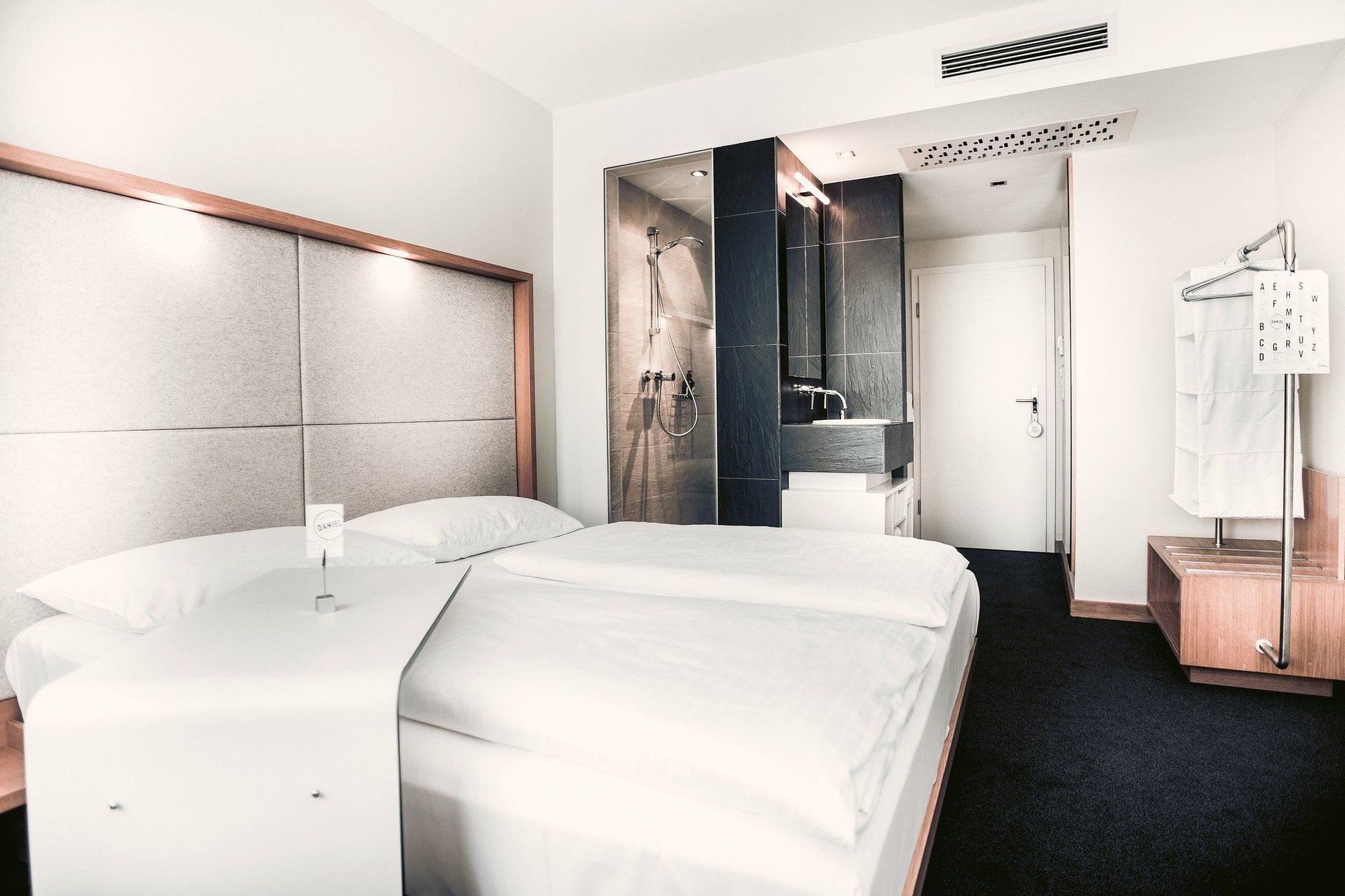 Hotel Daniel Graz - Smart Lifestyle Near City Centre Екстериор снимка